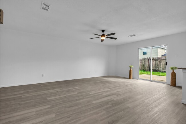 property at 839 Darbydale Crossing Ln