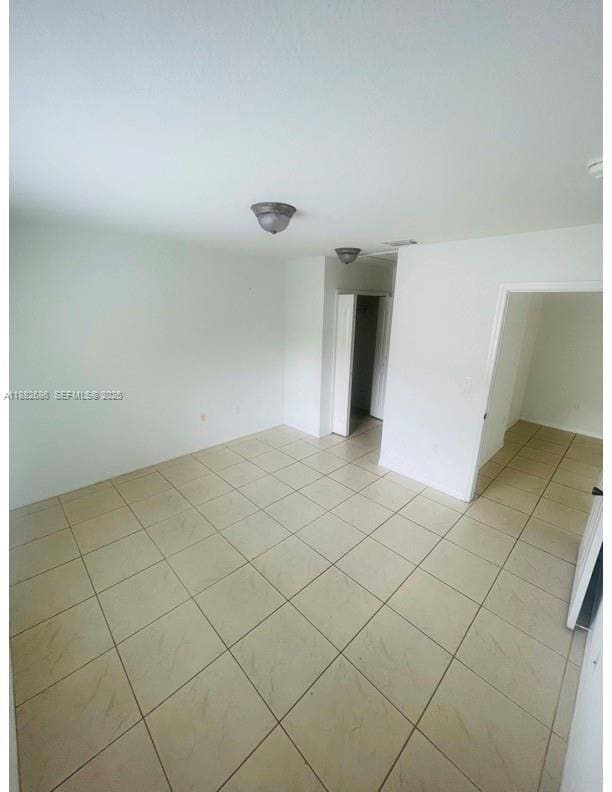 8802 NW 109th Ct in Doral, FL - Building Photo - Building Photo