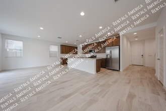 10151 E Ulysses Ave in Mesa, AZ - Building Photo - Building Photo