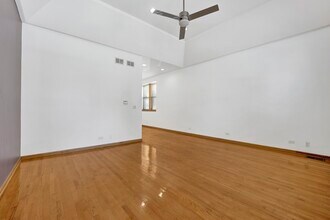 2859 S Lowe Ave in Chicago, IL - Building Photo - Building Photo