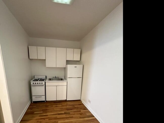 property at 540 W Wellington Ave