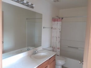 277 Richmond Dr in Romeoville, IL - Building Photo - Building Photo