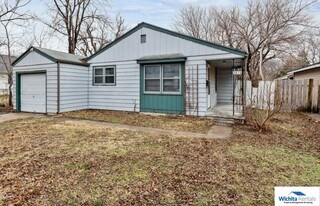 2012 S Palisade St in Wichita, KS - Building Photo