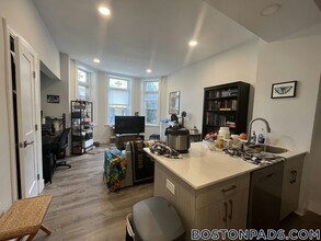 51 Queensberry St in Boston, MA - Building Photo - Building Photo