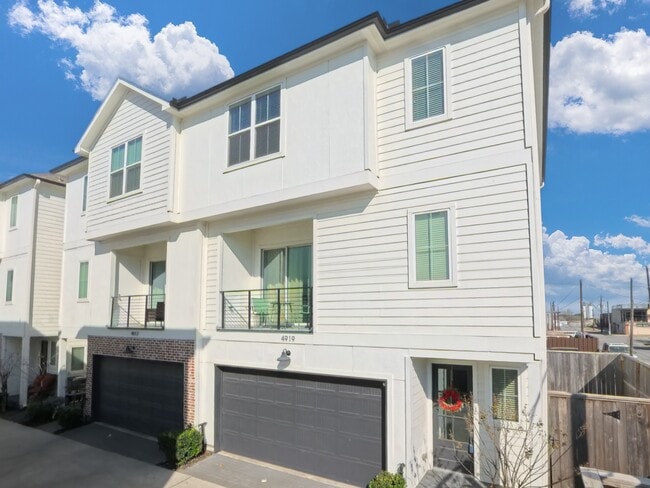 property at 4919 Avenue J