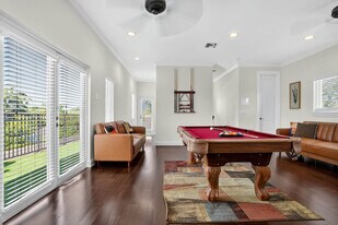 1705 NE 11th St in Fort Lauderdale, FL - Building Photo