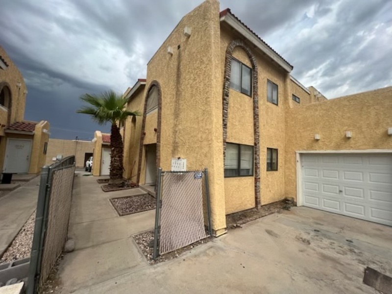 3641 Wendell Ave in Bullhead City, AZ - Building Photo