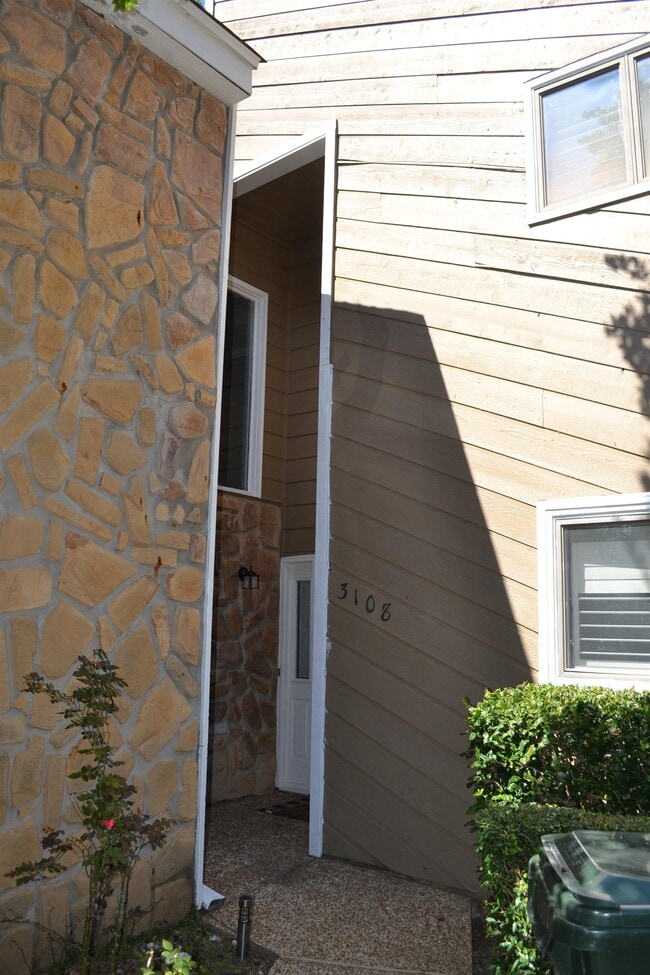 3108 Ironwood Dr in Tallahassee, FL - Building Photo - Building Photo