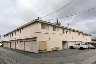 12424 Breezewood Dr in Whittier, CA - Building Photo - Building Photo