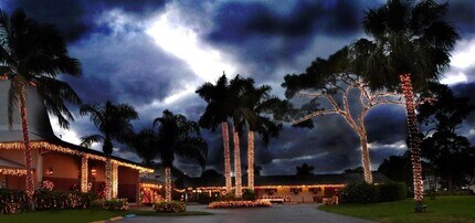 2668 Garden Dr N in Lake Worth Beach, FL - Foto de edificio - Building Photo
