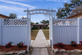 4570 Park St in Jacksonville, FL - Building Photo - Building Photo