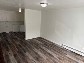 805 E 275 N in Logan, UT - Building Photo - Building Photo