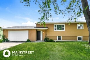 815 Spring Valley Dr, Unit 1 in Indianapolis, IN - Building Photo