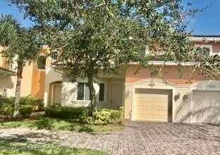 812 Middleton Dr SW in Vero Beach, FL - Building Photo - Building Photo