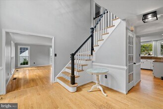 8608 Oak Brook Ln in Fairfax Station, VA - Building Photo - Building Photo