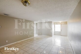 3441 NW 194th Terrace in Miami Gardens, FL - Building Photo - Building Photo