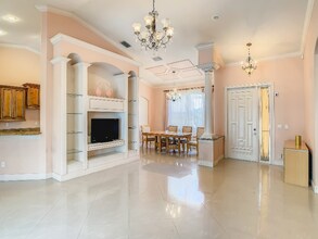 12080 Ronda Ln in North Port, FL - Building Photo - Building Photo