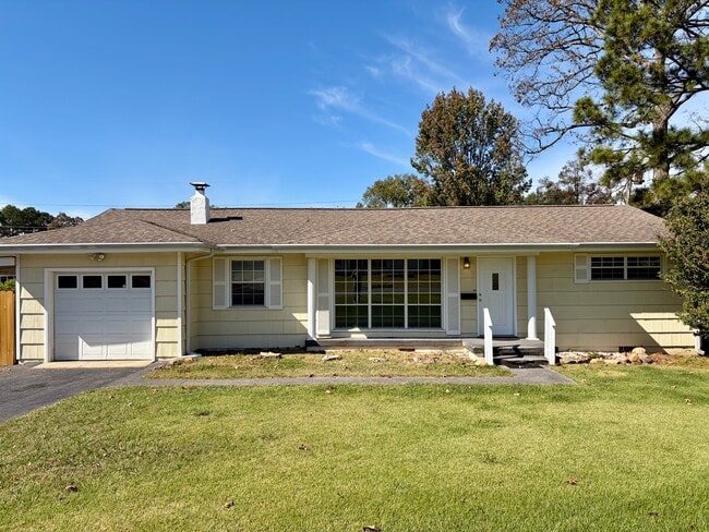 1057 Blanton Dr in Chattanooga, TN - Building Photo - Building Photo