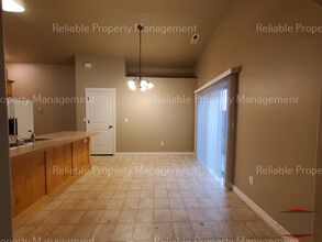 1213 Cornerstone Dr in Idaho Falls, ID - Building Photo - Building Photo