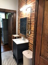 457 Dauphin St, Unit Jeff Jordan in Mobile, AL - Foto de edificio - Building Photo