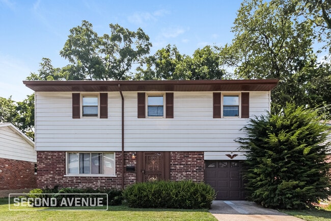 property at 6021 Waldway Ln