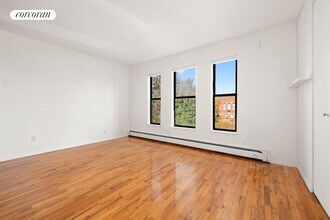 42 Carroll St in Brooklyn, NY - Foto de edificio - Building Photo