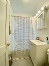 15 Colborne Rd, Unit 5 in Boston, MA - Building Photo - Building Photo