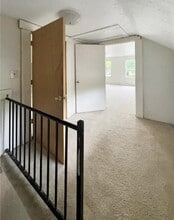 300 West St in Berea, OH - Building Photo - Building Photo