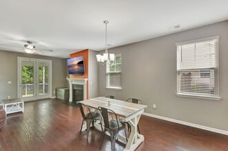 624 Woolum Dr in Moncks Corner, SC - Building Photo - Building Photo