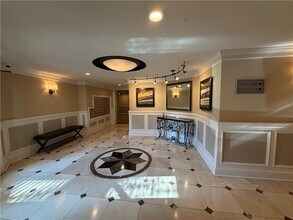 2511 River Green Dr NW in Atlanta, GA - Building Photo - Building Photo