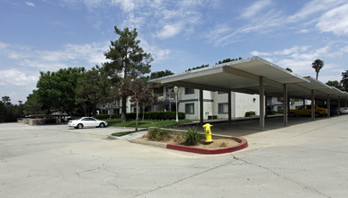 The Colony in Redlands, CA - Foto de edificio - Building Photo