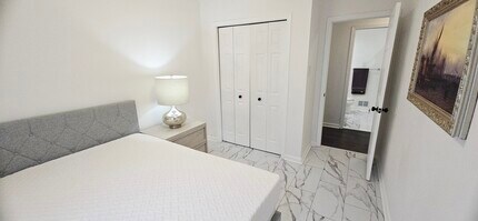 8 Highlands Ct in Owings Mills, MD - Building Photo - Building Photo