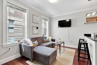 1121 24th St NW in Washington, DC - Building Photo - Building Photo