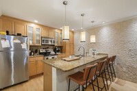 612 Columbus Ave, Unit B1 in Boston, MA - Building Photo - Building Photo