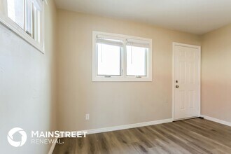 1048 Quari St in Aurora, CO - Building Photo - Building Photo