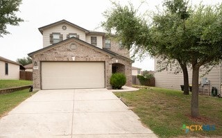 5757 Columbia Dr in Schertz, TX - Building Photo
