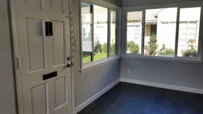 5838 Autry Ave in Lakewood, CA - Building Photo - Building Photo