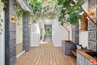 5922 Oakdale Ave in Los Angeles, CA - Building Photo - Building Photo