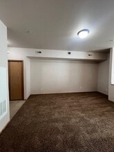 2007 E Whispering Willow Ln in Nampa, ID - Building Photo - Building Photo