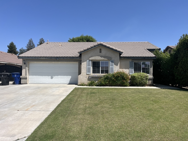 4710 Silver Mountain Ct in Bakersfield, CA - Building Photo