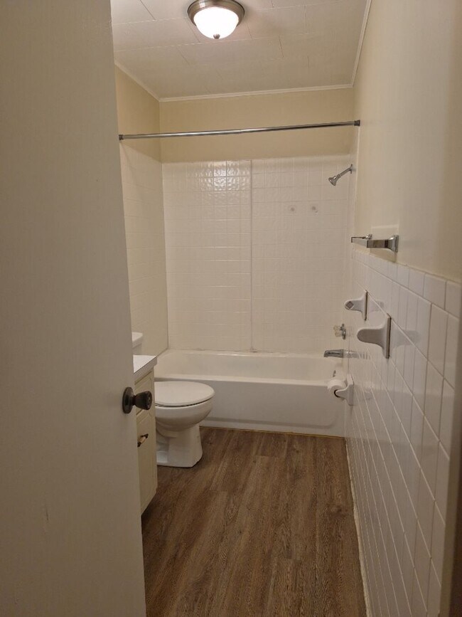 property at 506 Hopwood St