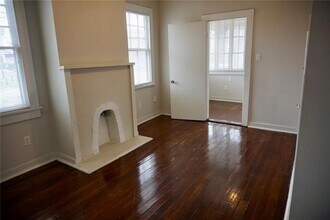 8205 Nelson St, Unit A in New Orleans, LA - Building Photo - Building Photo