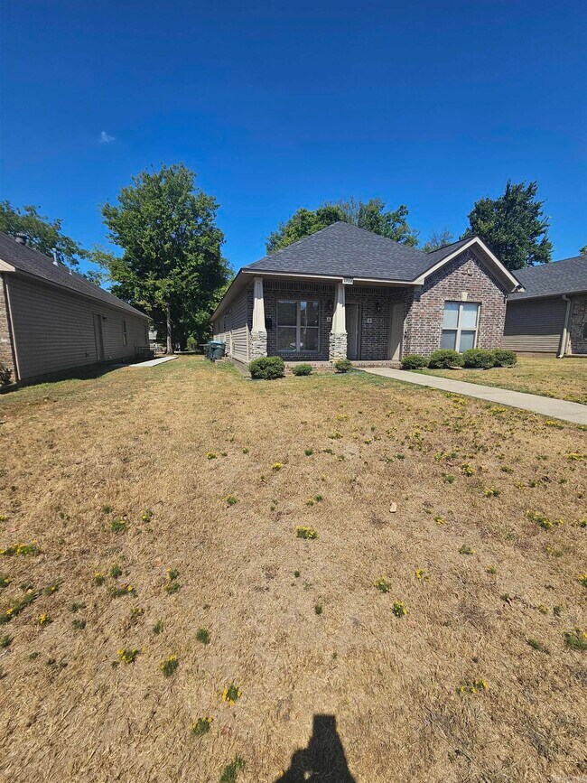 1718 S Cross St in Little Rock, AR - Building Photo - Building Photo