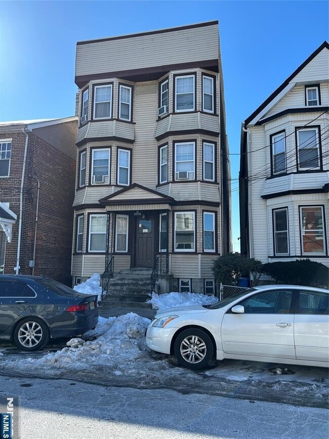 property at 14 Halstead St