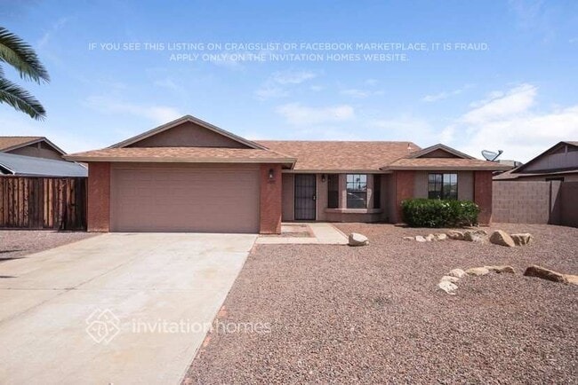 property at 9020 W Las Palmaritas Dr