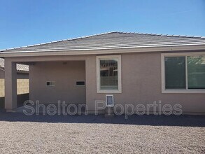 16562 W Charlotte Dr in Surprise, AZ - Building Photo - Building Photo