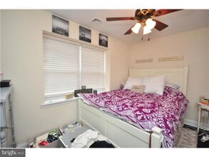 6110 Ridge Ave in Philadelphia, PA - Building Photo - Building Photo