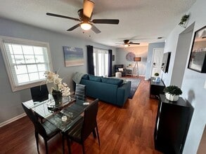 5107 Salmon Dr SE in St. Petersburg, FL - Building Photo - Building Photo