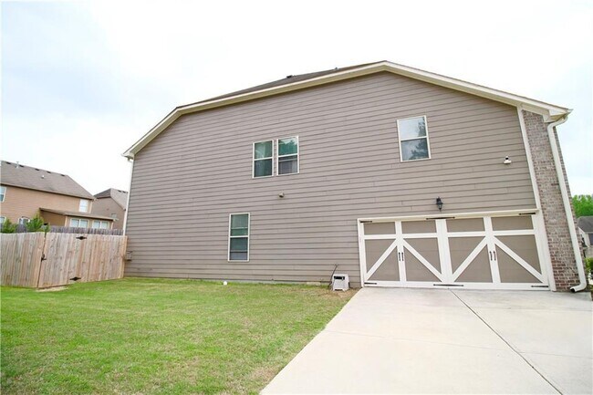 1143 Park Hollow Ln NE in Lawrenceville, GA - Building Photo - Building Photo