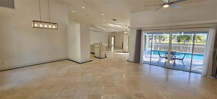 11729 Timberline Cir in Ft. Myers, FL - Building Photo - Building Photo